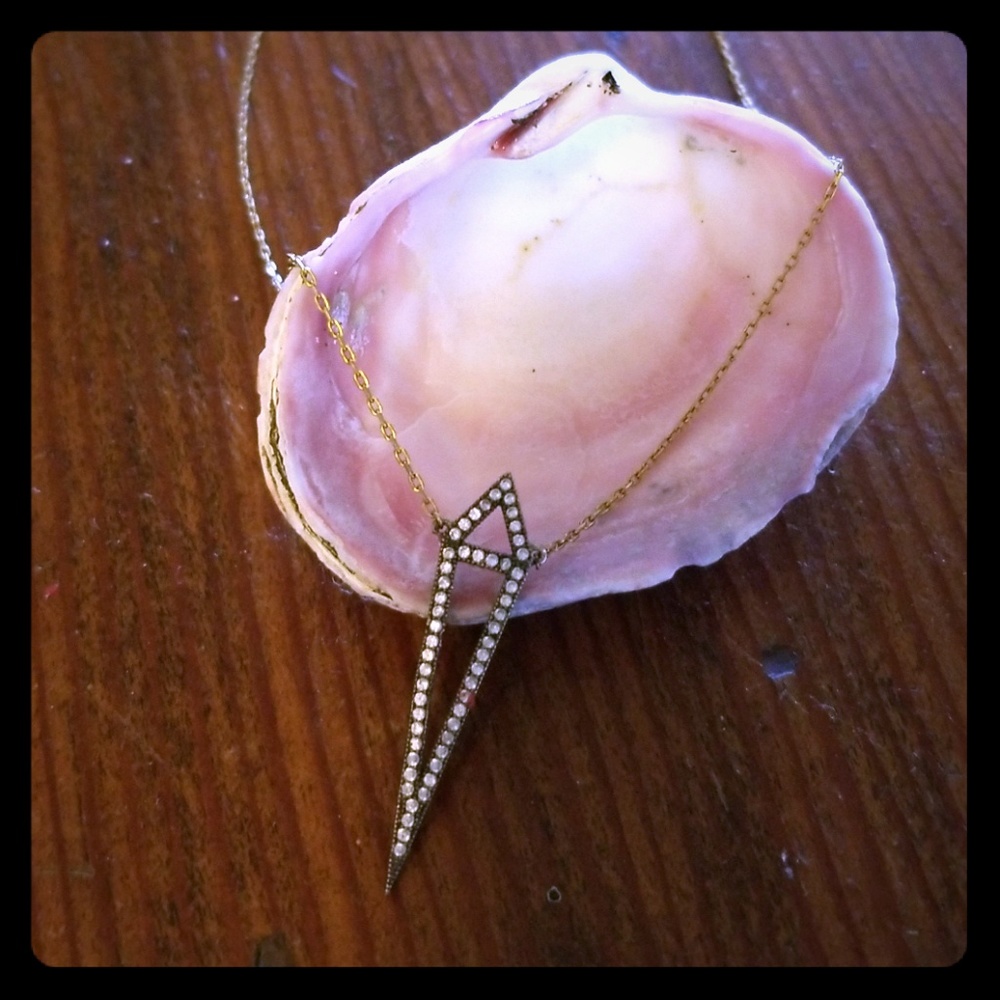 Rough diamond geometric necklace